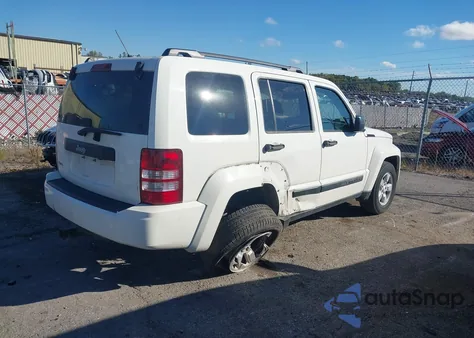 2010 Jeep Liberty Sport из США, поврежденный, VIN 1J4PN2GK0AW172797